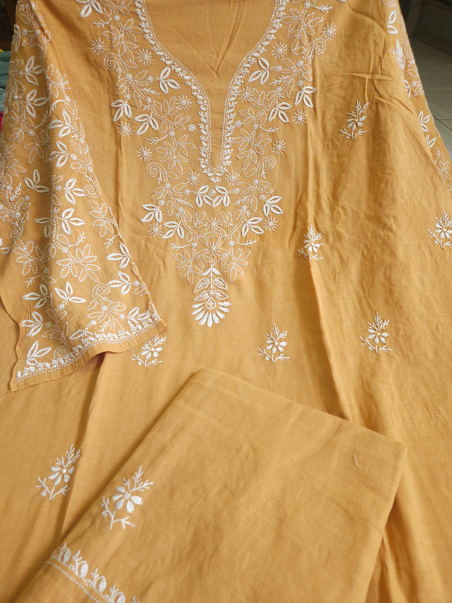 Linen Chikankari 2-Piece Suit