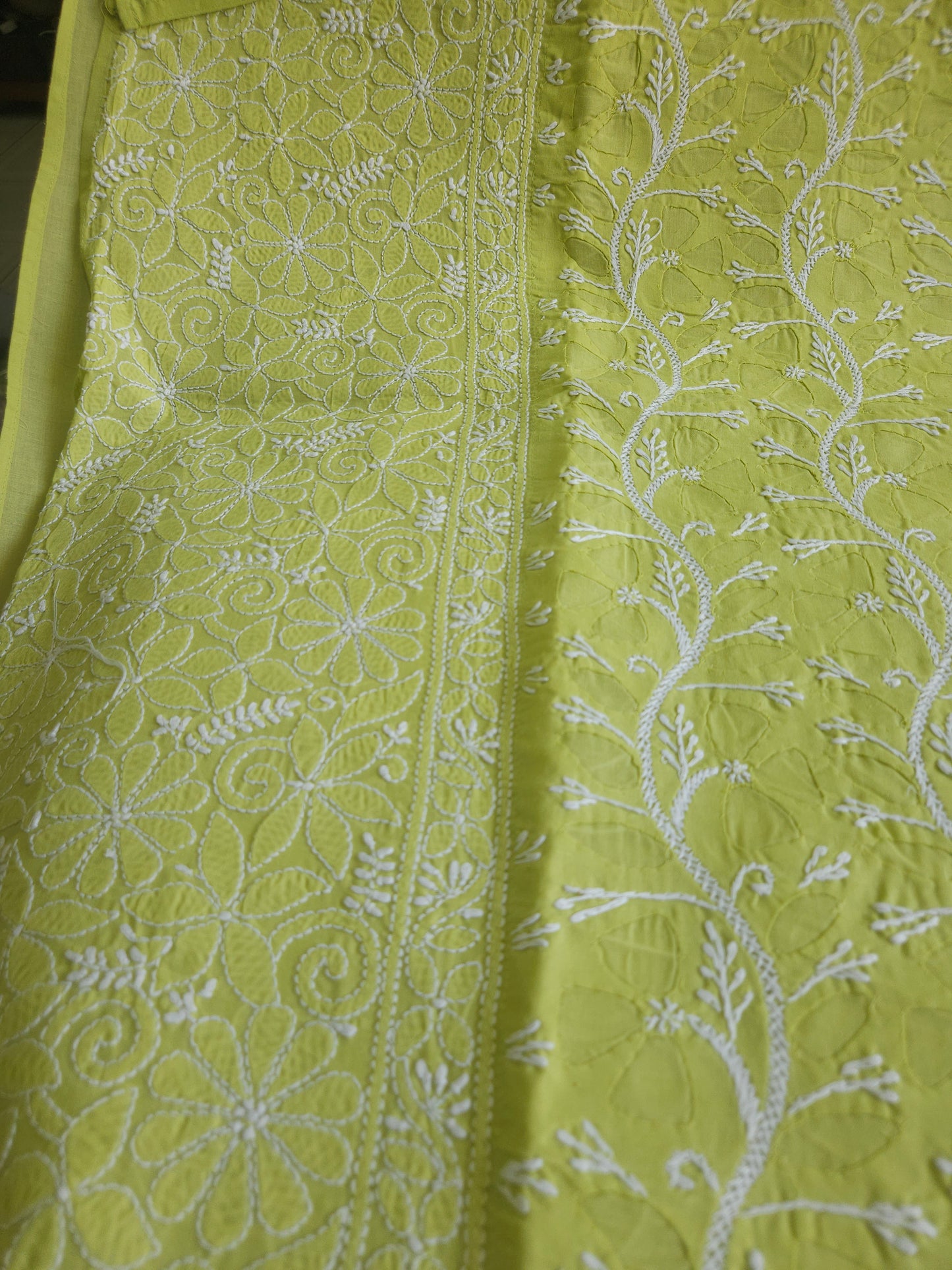 Cotton Voil Daraz Chikankari Kurti