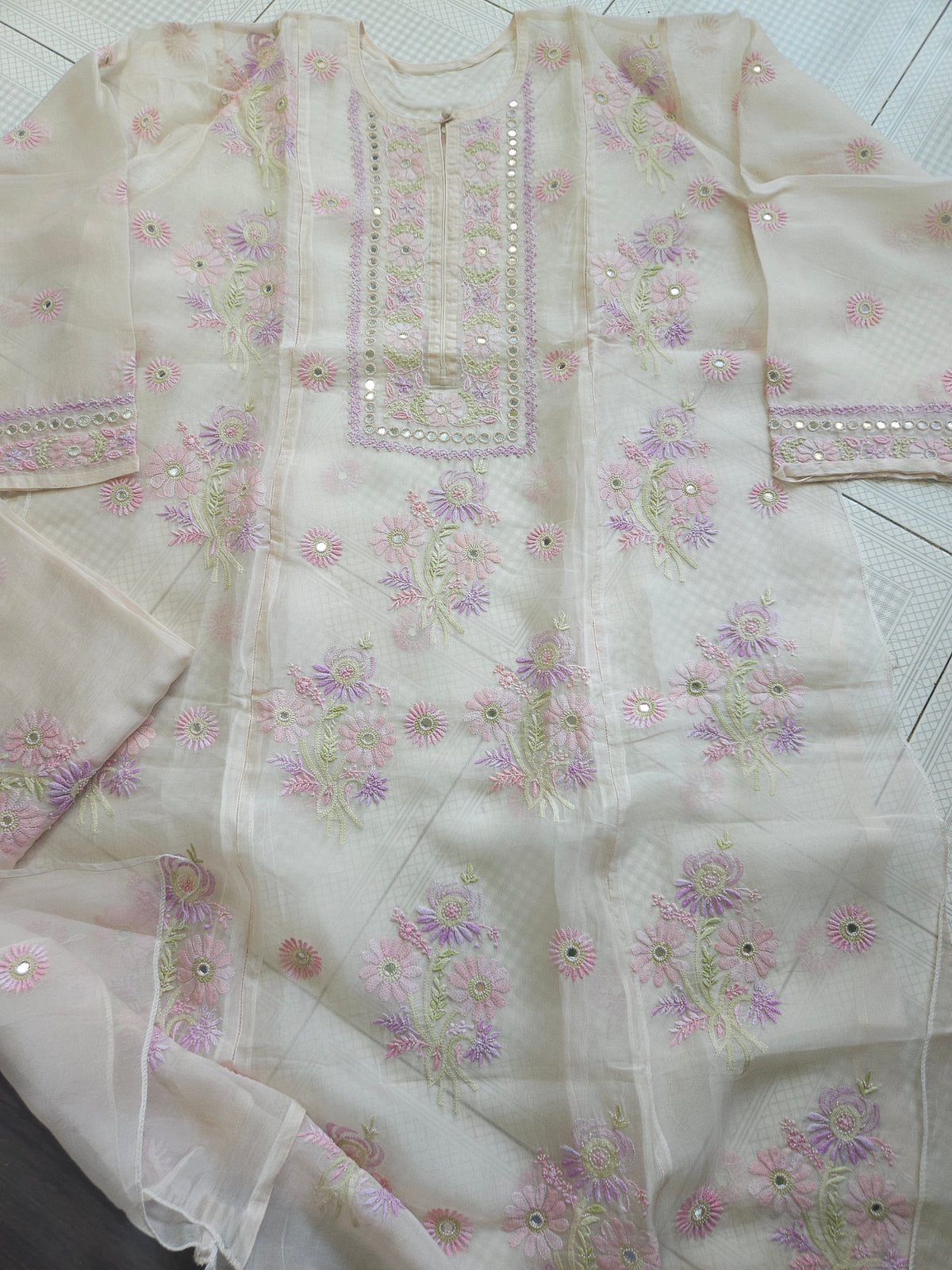 2Piece Organza Silk Chikankari Suit Set PSC167