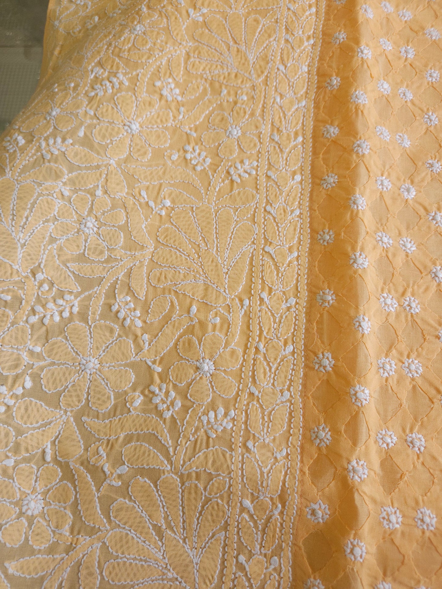 Cotton Voil Daraz Chikankari Kurti