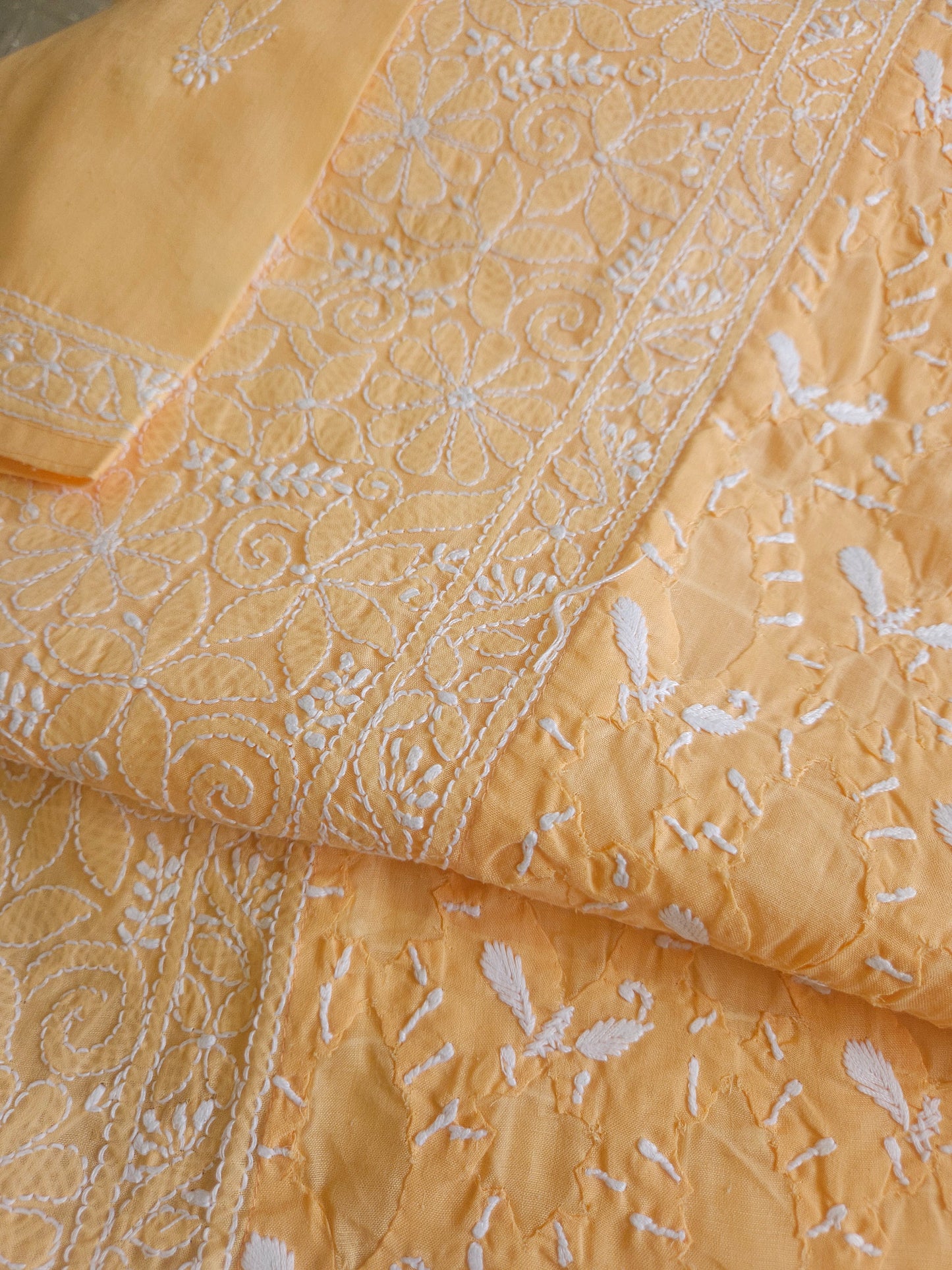 Cotton Voil Daraz Chikankari Kurti