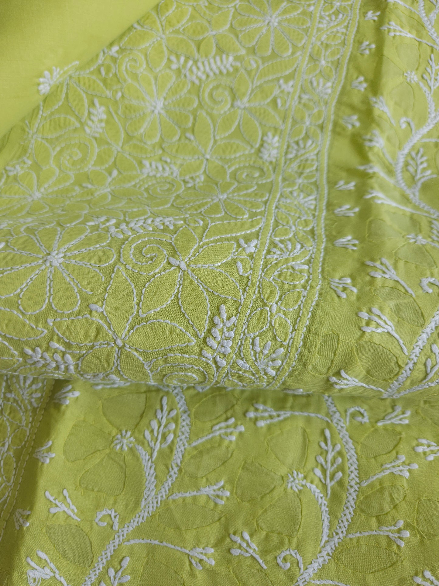 Cotton Voil Daraz Chikankari Kurti