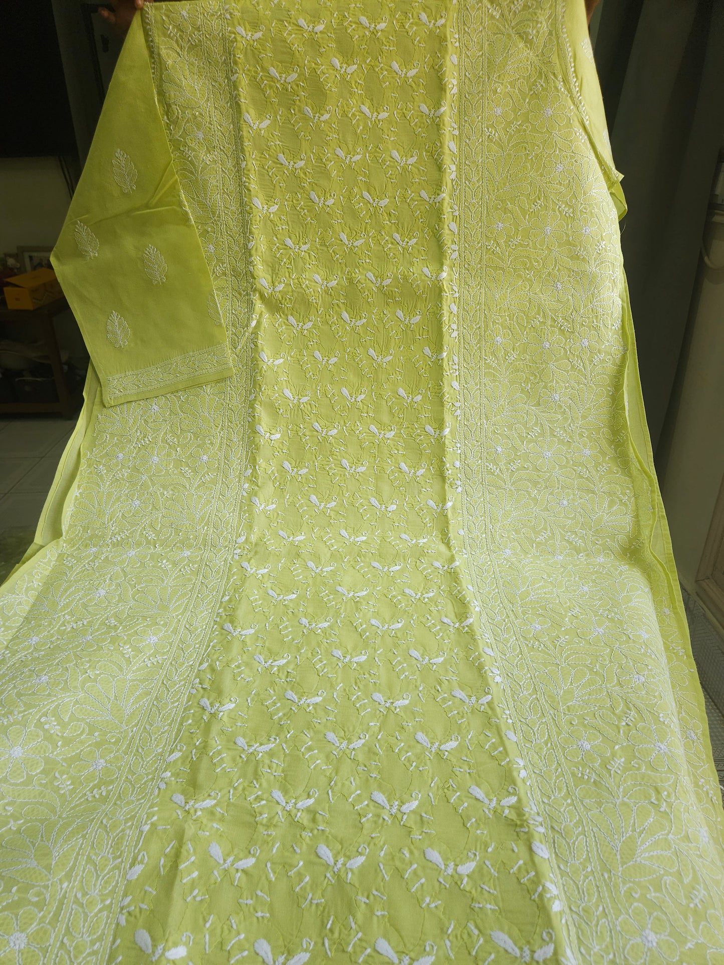 Cotton Voi Daraz Chikankari Kurti