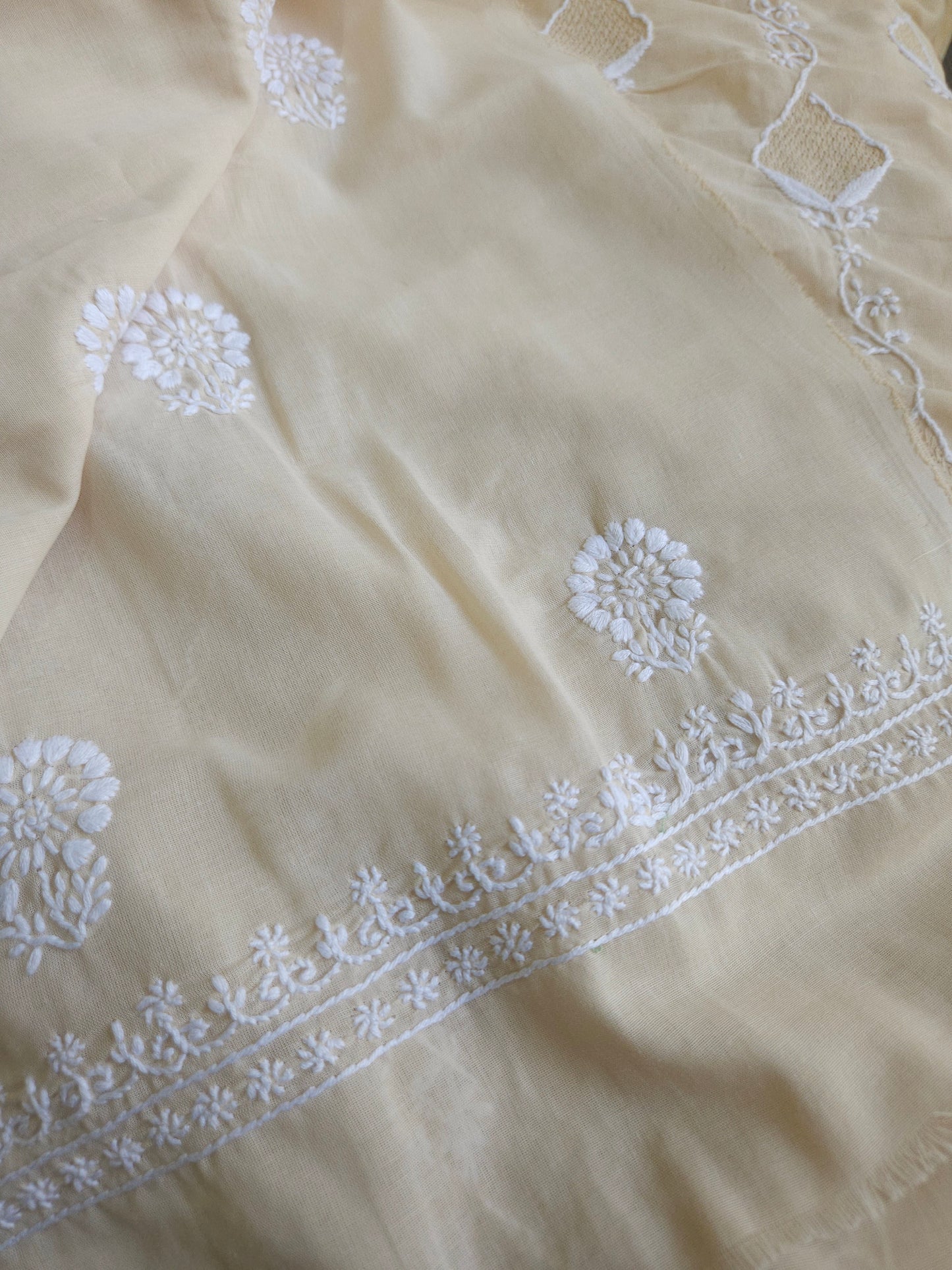 Soft Cotton 3Piece Unstiched Chikankari Suit