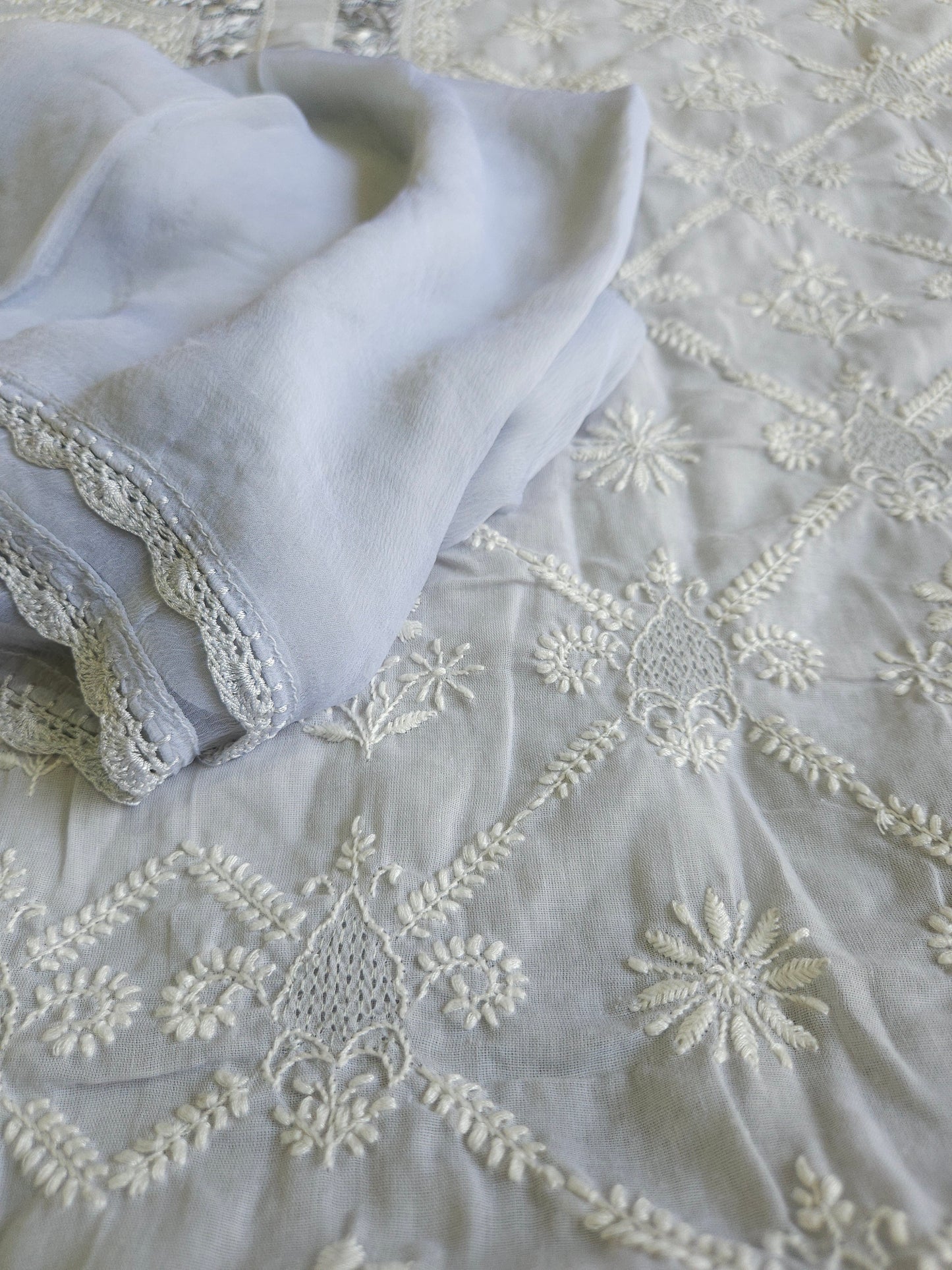 Soft Cotton 3Piece Unstiched Chikankari Parsigara Suit