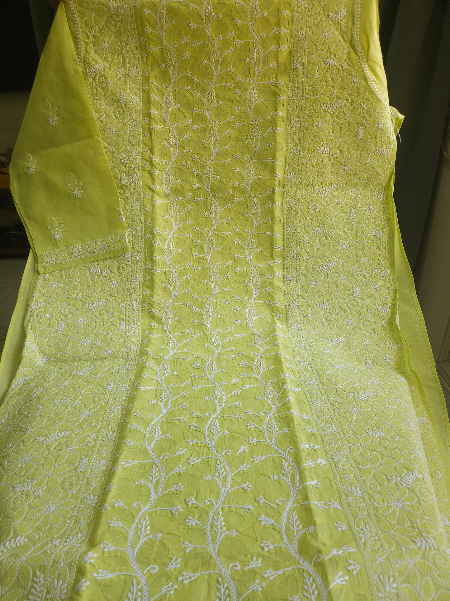 Cotton Voil Daraz Chikankari Kurti