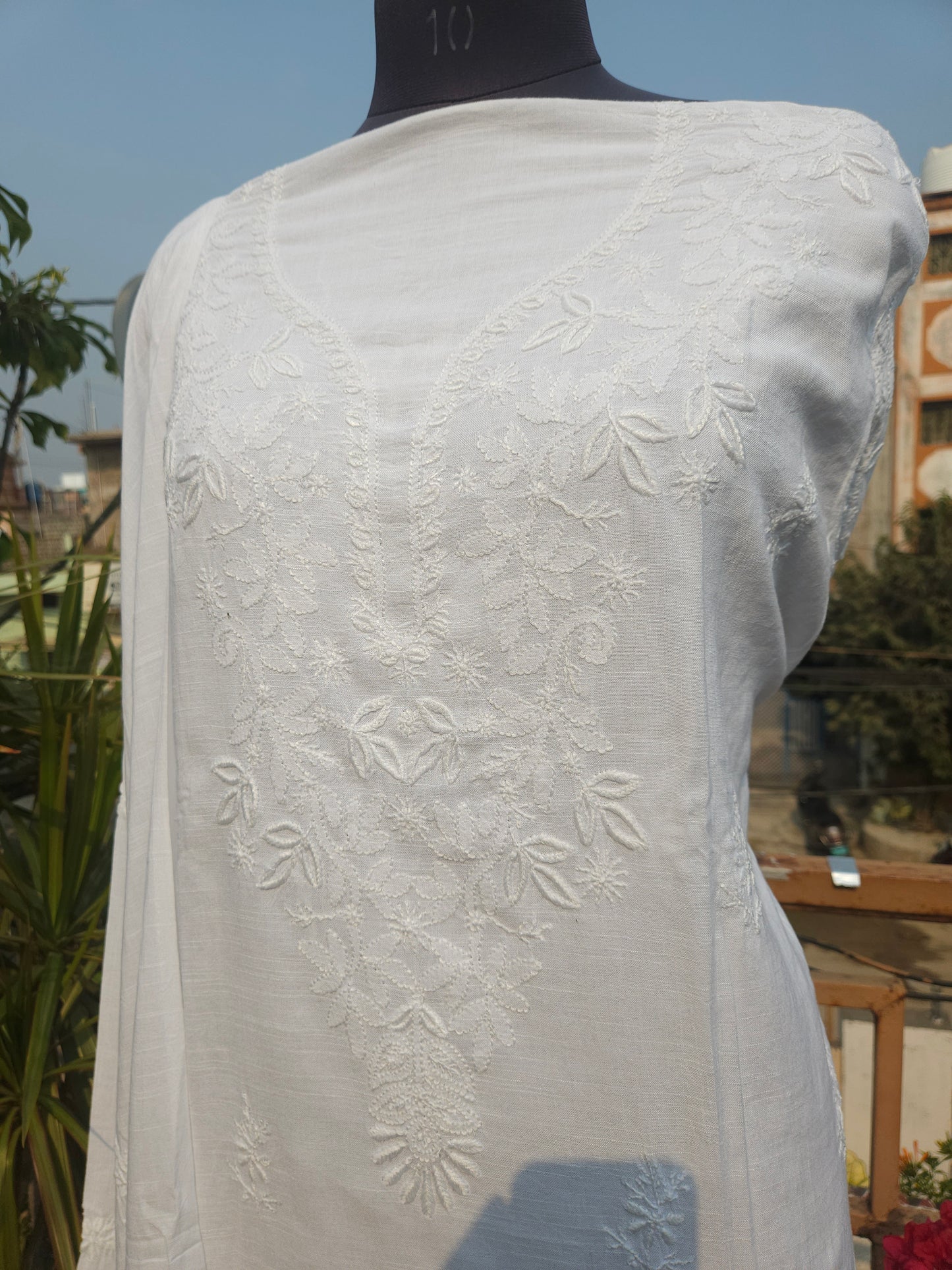 Linen Chikankari 2-Piece Suit with heavy jaal sleeve (PSC017)