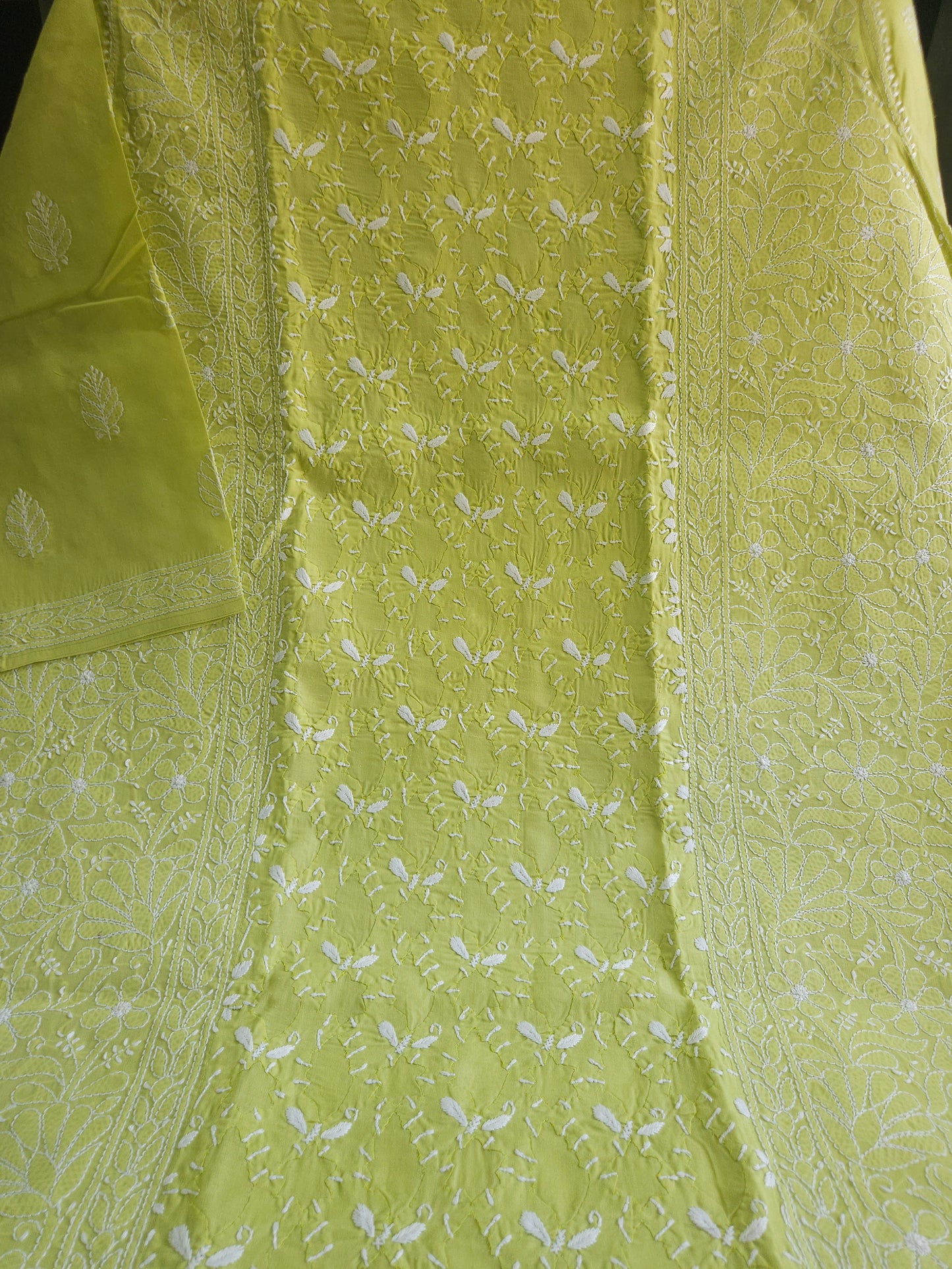 Cotton Voi Daraz Chikankari Kurti
