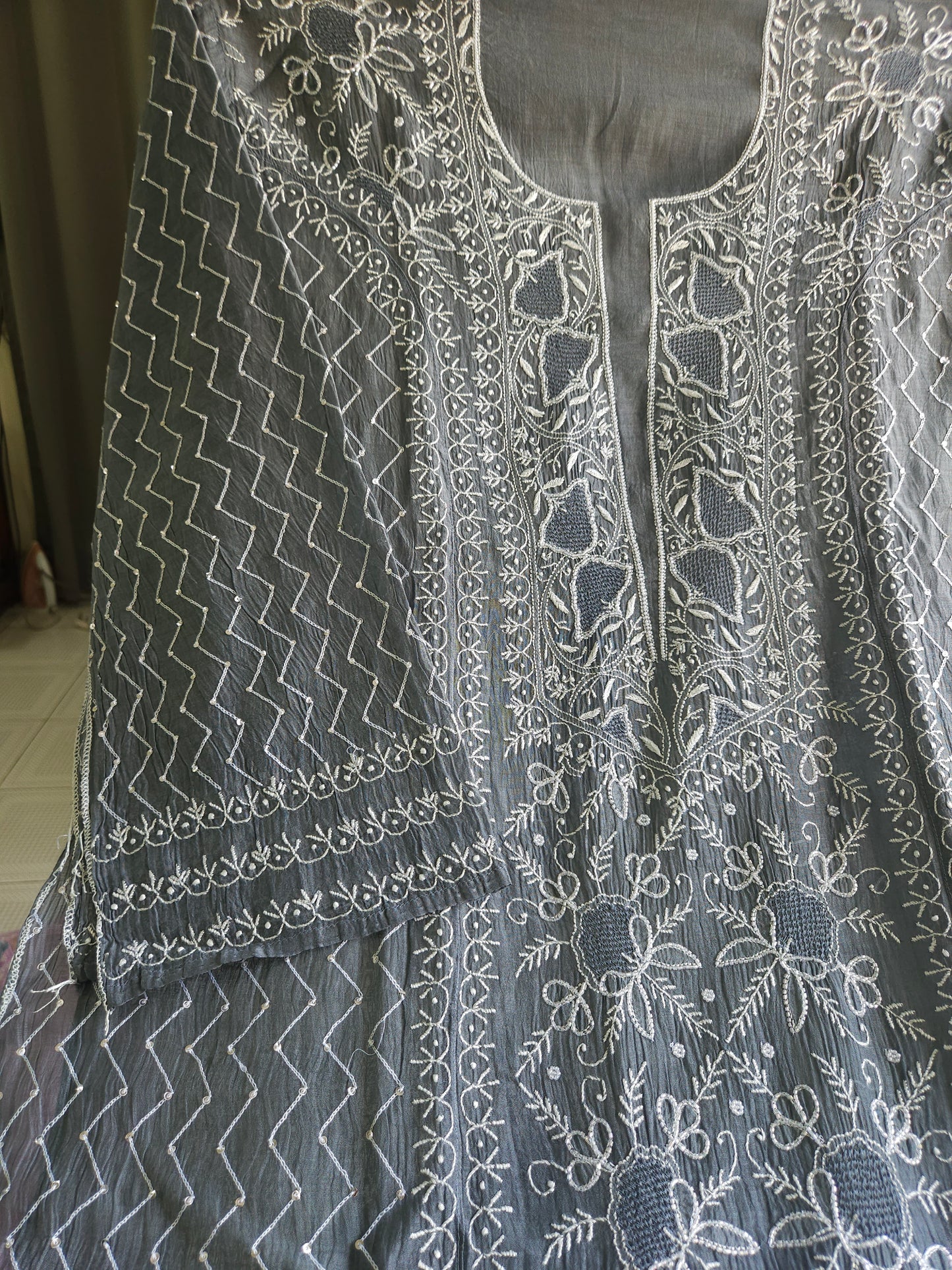 Malmal Chanderi 2Piece Semistiched Suit
