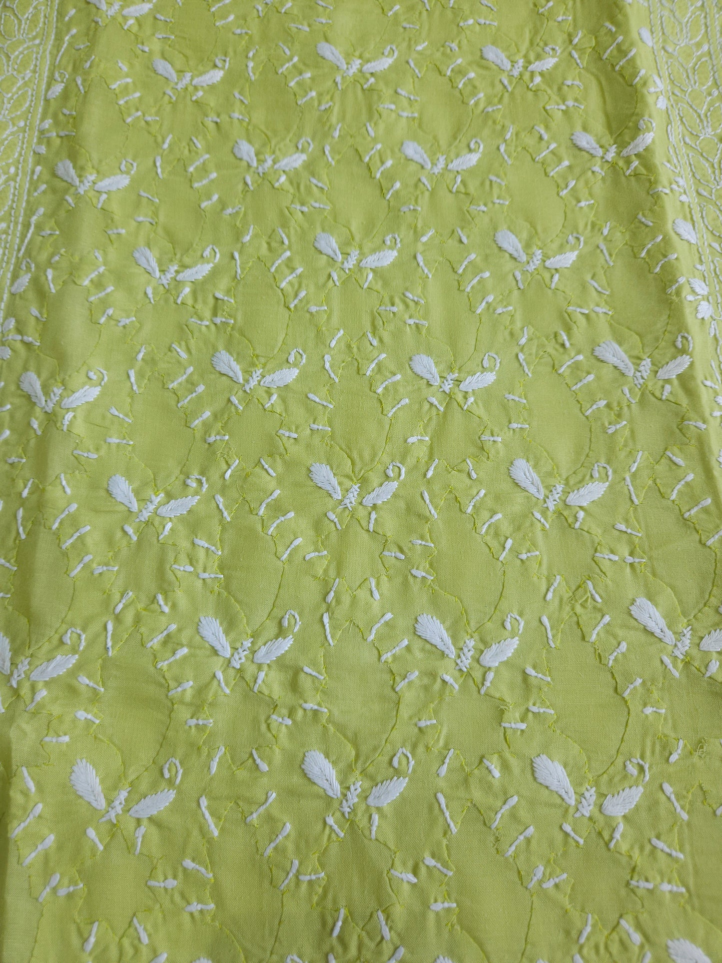 Cotton Voi Daraz Chikankari Kurti