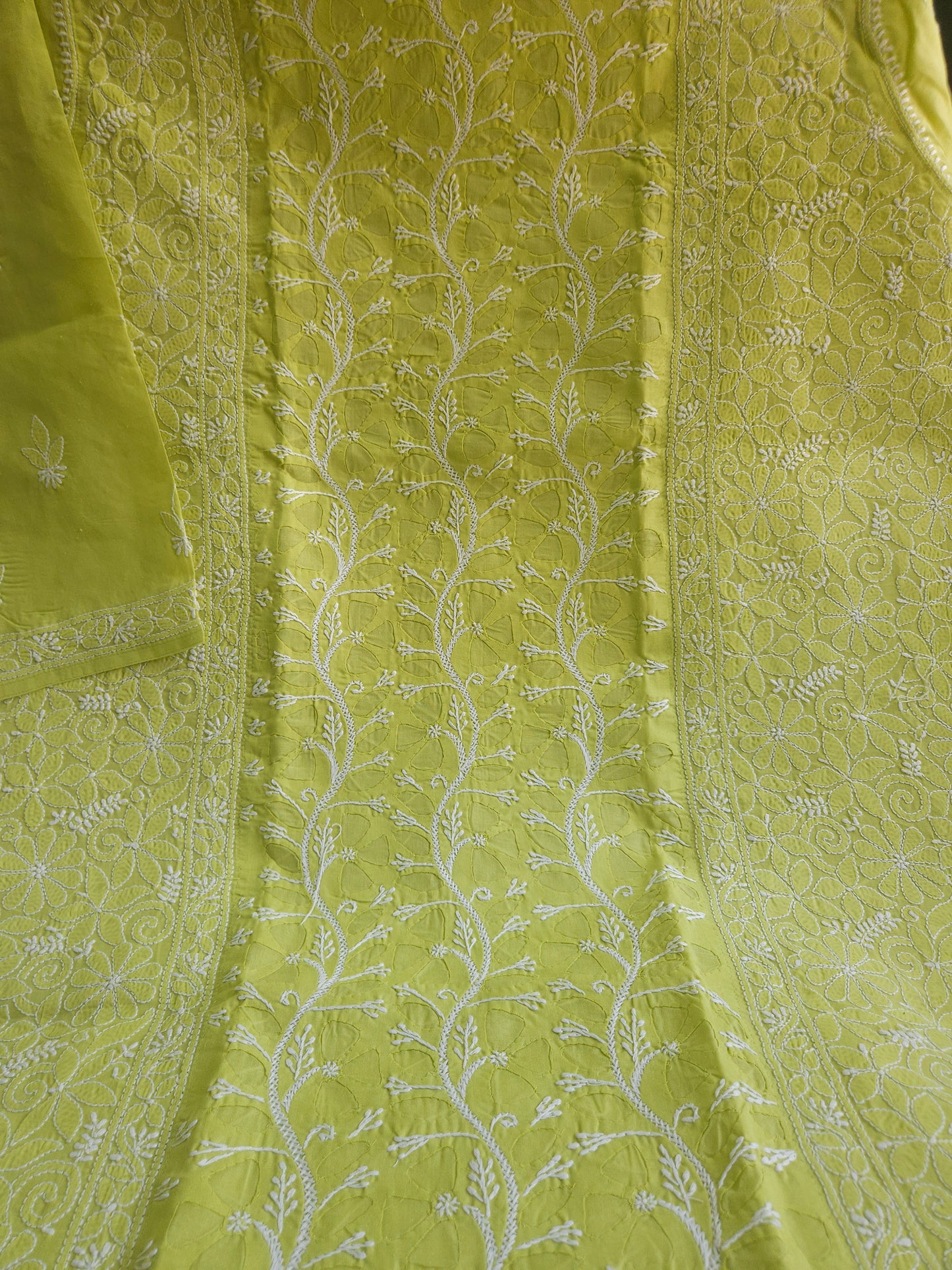 Cotton Voil Daraz Chikankari Kurti